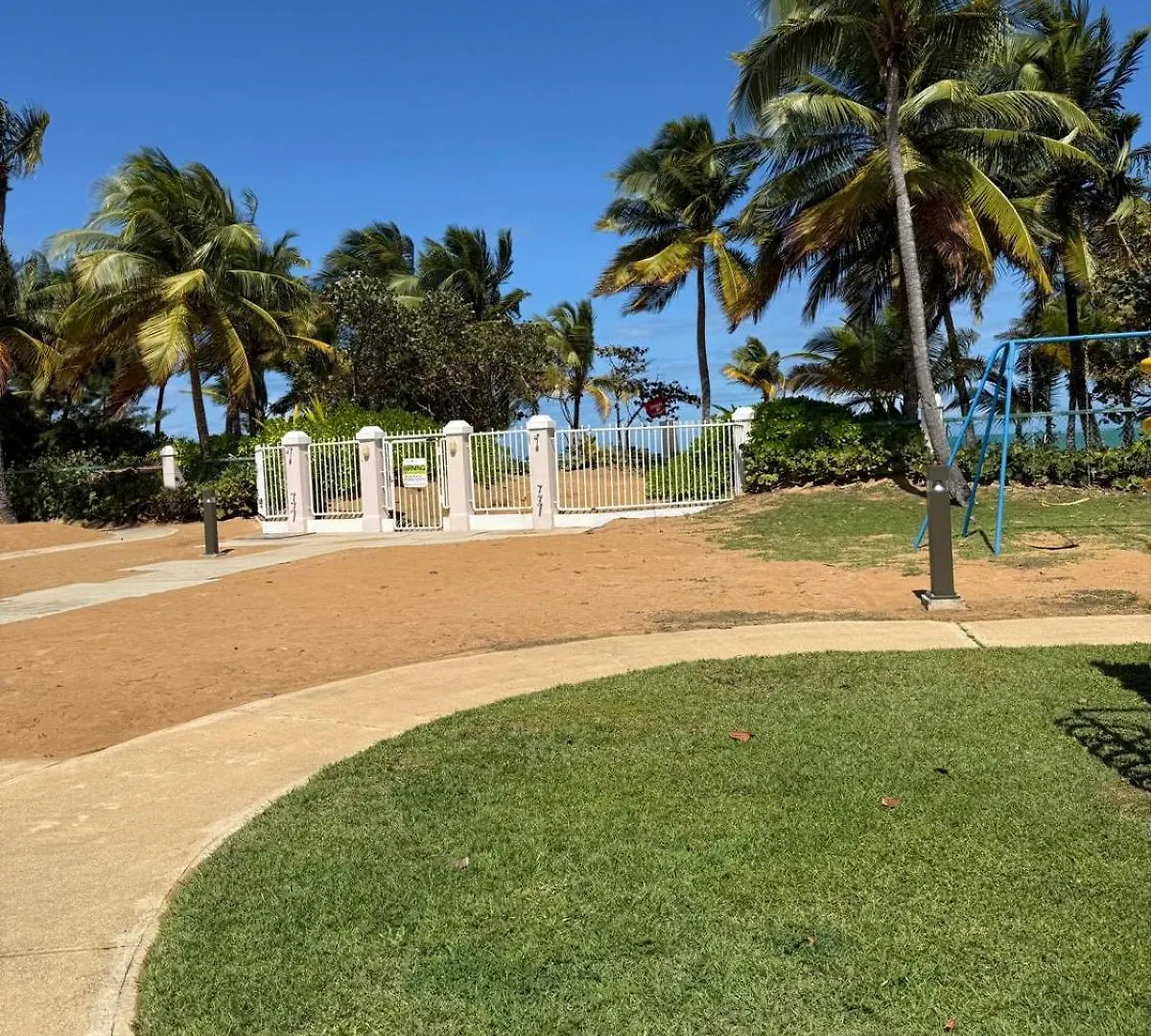 Caribbean Zen At Bosque Del Mar - Las Picuas - Río Grande Porto Rico